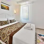 Carpediem Szálloda 3*
