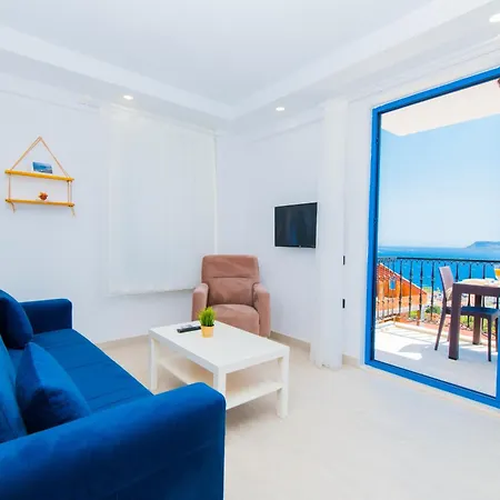 Carpediem מלון 3*